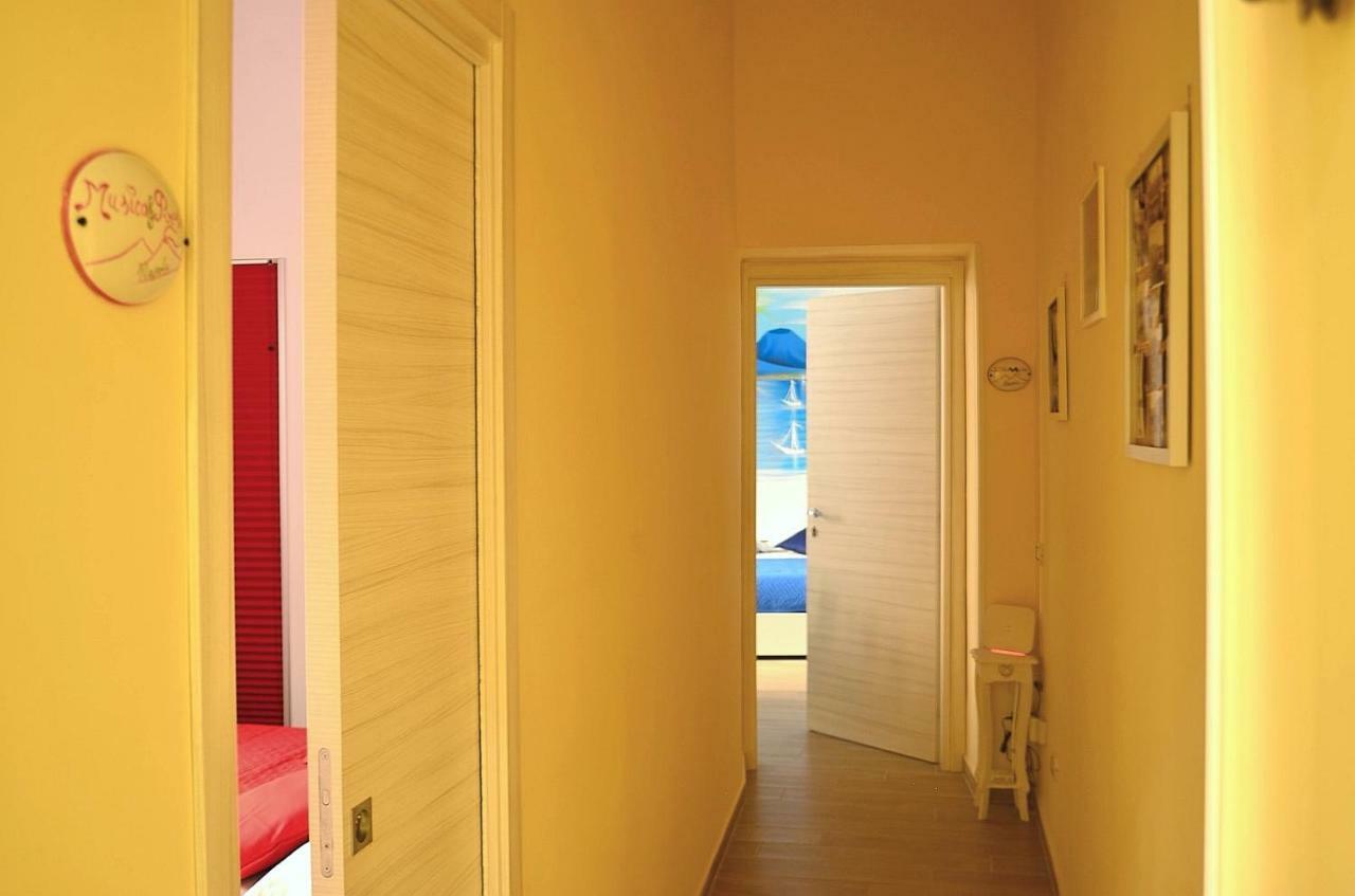 Apartmán Solemare Musica & Poesia Neapol Exteriér fotografie